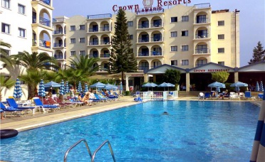 Crown Resorts Elamaris 24
