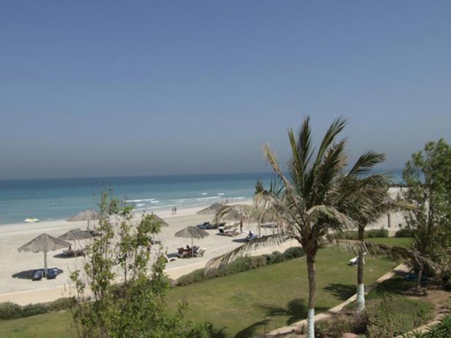 ОАЭ Umm Al Quwain Beach Hotel 4* фото №2