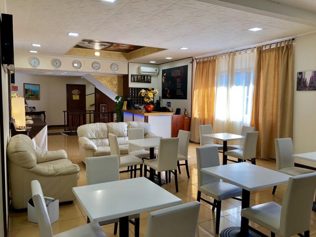 La Perla Preziosa Hotel 