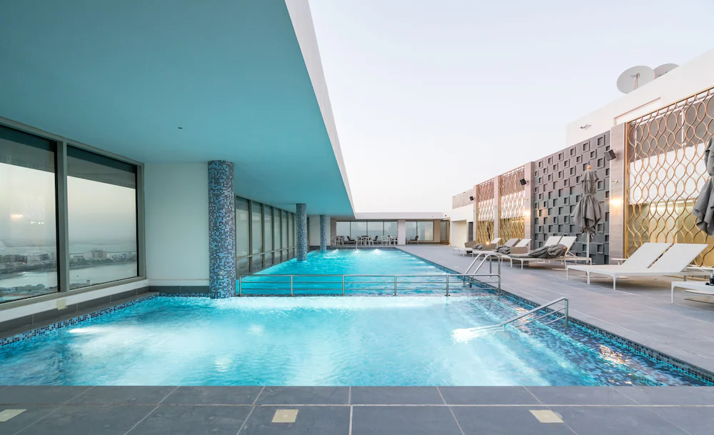 The Grove Hotel & Conference Centre фото №3