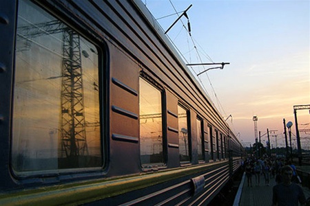 Укрзалізниця ініціювала здешевлення проїзду до Угорщини та Словаччини та назад у причіпних вагонах фото №2