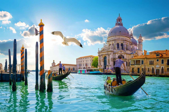 Венеция вводит новые ограничения для туристов: что запретят с 2024 года