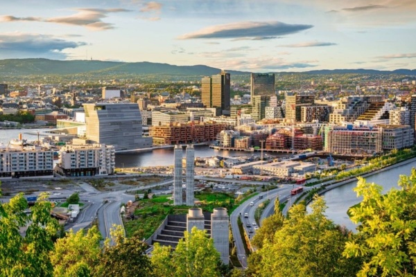 Норвегия Фьорды Норвегии - курс на Север