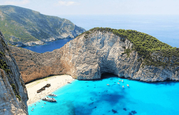 Туры на Закинтос из Праги 2026